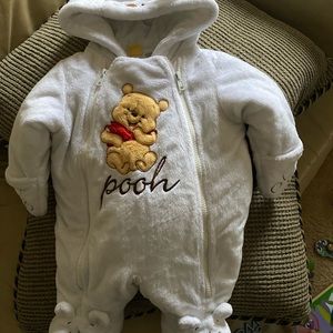 Disney Winnie the Pooh snowsuit - Newborn